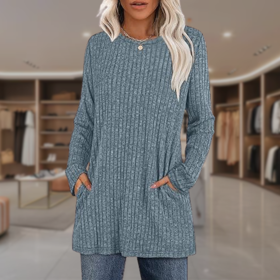 Women's Oversized Cable Knit Crewneck Sweater  | Alivia